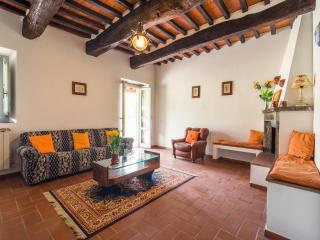 Aesthetic Farmhouse in Bucine with Barbecue - Bucine - 8