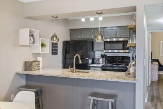 Honey Hill - Pet Friendly & Indoor Pool - Branson - 7