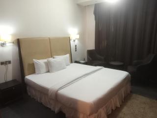 golden tulip essential owerri - Owerri - 4