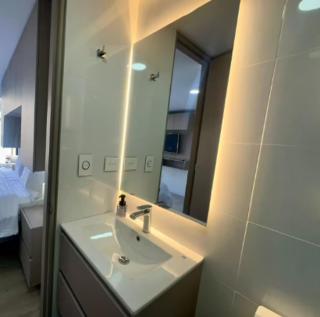 Unicentro Apartamentos, WiFi y Parking Gratis - Bogotá - 3