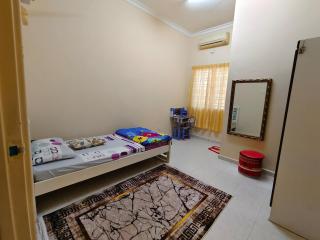 Qaireena Homestay Seremban 2 - Gua Sai - 1
