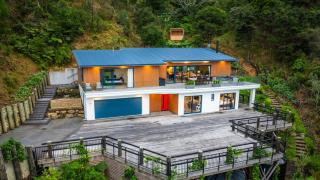 Flagstaff Hill Estate- New Luxury Listing Promo - Russell - 6