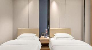 Yiwu Jane Eyre Love Nest Hotel - 6