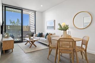 Ground Floor Apartment with Private Courtyard - North Fremantle - 4