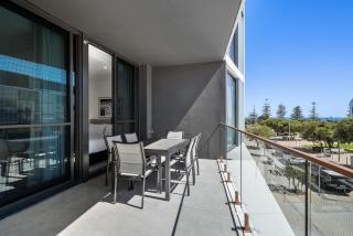 Fremantle 1-Bed Close to Beach & Shops - 6