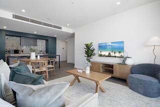Spacious 2-Bed Apartment with Rooftop Views - North Fremantle - 6