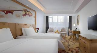 Vienna Hotel Guangdong Huizhou Huabianling Square - Huizhou - 5