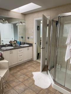 The Cozy Luxe Villa West Vancouver Stay - West Vancouver - 5