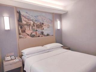 Vienna Hotel Guangxi Hechi Jinchengjiang Baima Street - 3