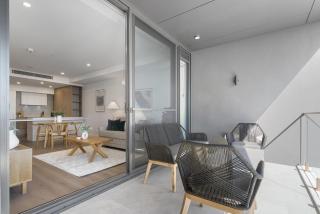 Penthouse Stay with Rooftop Views and Parking - North Fremantle - 8