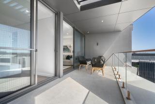 Penthouse Stay with Rooftop Views and Parking - North Fremantle - 5