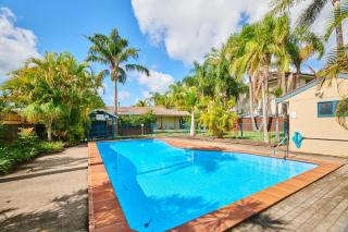 Kingfisher Apartment - Hallidays Point - 9