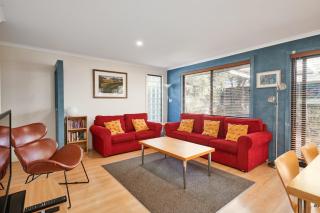 Kingfisher Apartment - Hallidays Point - 4