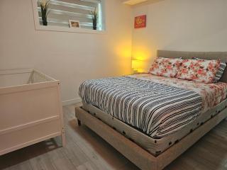 New built house, Stay in Style Guest Suite, 2bedroom, 2bed, 2bath - Edmonton - 1