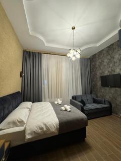 Albatross Luxe Hotel - Batumi - 3