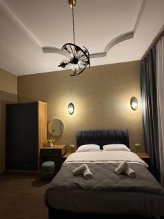 Albatross Luxe Hotel - Batumi - 0