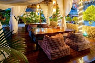 Coucou Bar Hotel and Restaurant - Pooc - 9