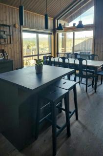Cabin With Forest Edge Views - Svingvoll - 8