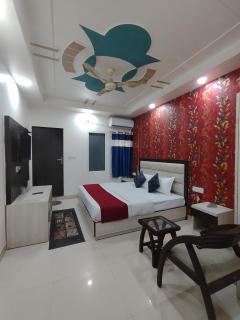 Hotel Good vibe Delhi Airport - 4