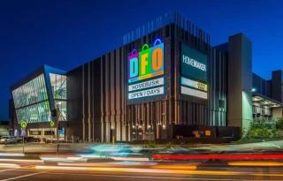 Homebush 2-bedroom apartment with lift & free parking - Sidney - 6