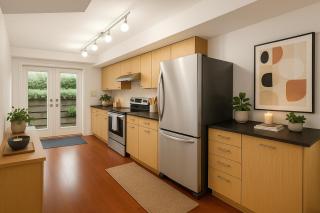 Stylish 2BR Townhouse Near Yaletown Walk to Seawall and Cafes - Vancouver - 4