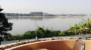 Just Mansion Hotel - Nong Khai - 2