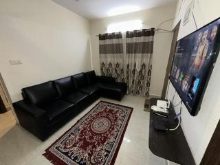 Modern Comfortable 2BHK Service apartments - Bangalore - 0
