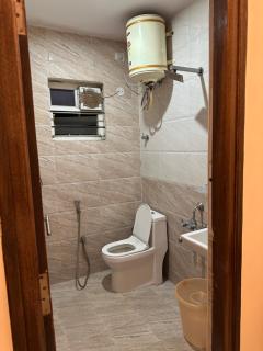 Modern Comfortable 2BHK Service apartments - Bangalore - 3