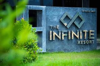 The Infinite Resort - 3