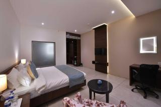 Palette Hotel Morbi - Morbi - 2
