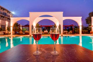 Luxe Experience by Sunday Hotels and Resort Manesar - Manesar - 1
