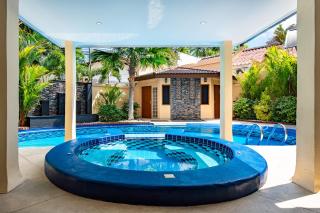Luxury Pool Villa T1 near Walking Street 5BR 9 Persons - 8