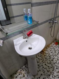 Phòng khép kín, đã có dịch vụ vệ sinh - Vĩnh Phúc - 3
