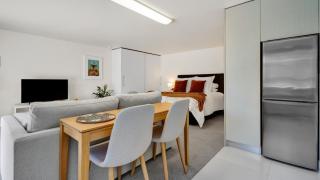 Parkside Studio 59 - New Plymouth - 2