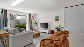 Parkside Studio 59 - New Plymouth - 7