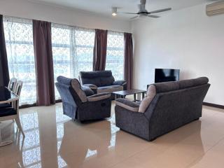 Family Holiday Apartment - Shah Alam - 1