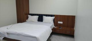 Hotel O Sachin And Family Restaurant - Aurangabad - 7