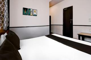 Hotel O Om Guest House - Patna - 1