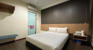 OYO 89752 7 DAYS EXPRESS HOTEL - Batu Pahat - 1