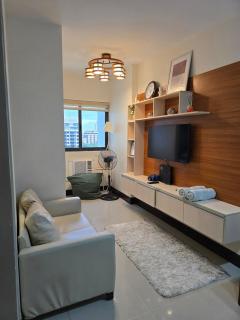 1 Bedroom Unit near IT Park with PS4 pool and gym use - Città di Cebu - 9