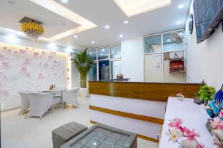 Hotel Frolic Stay - Jāmb - 9