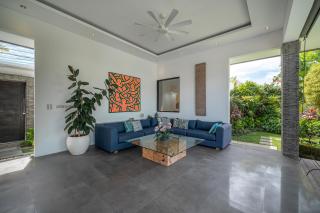 Villa Cempaka Ungu - Tranquil & Chic Pool 4-Bedroom Villa In The Heart Of Seminyak - 6