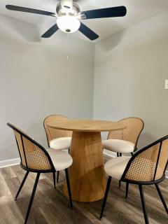 Designer 1 Bed 1 Free Parking - Chicago - 1