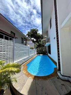 3 Solace3 BR PvtPool Villa wCook Candolim Goa - Candolim - 9