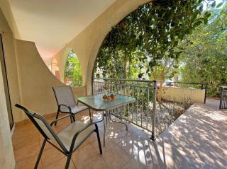 Beach Town House, Green Garden, 2 bedrooms, 2 bathrooms - Pafos - 0