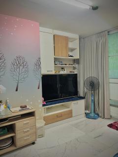 Condo In Bangkok With Pool and Garden - - 2