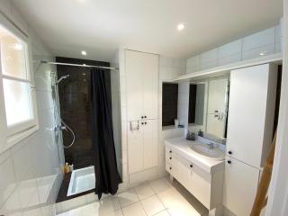Bright and spacious 1 bedroom apartment with sofa bed in living room , French Riviera - Saint-Laurent-du-Var - 4