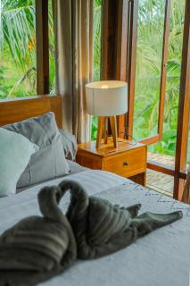 Green Swaha Mas Wooden Villa - Ubud - 5