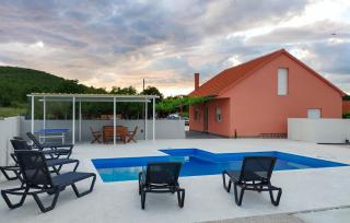 Stunning Home In Zelengrad - Zelengrad - 0