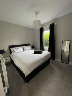 South Gyle House - Fast WiFi and Free Parking - Edimburgo - 0